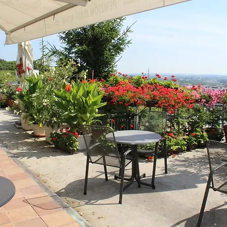 Zlata Noha Hotel Pressburg