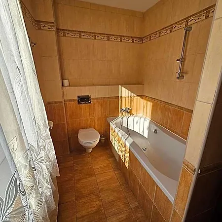 Zlata Noha Bratislava