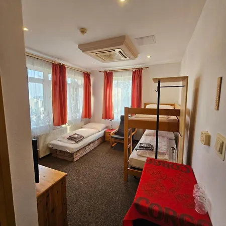 Hotell Zlata Noha Bratislava
